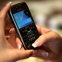 Nokia E71 Bahasa Indonesia