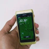 Nokia N8 Bahasa Indonesia